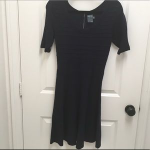 GABBY SKYE navy blue flared dress in size small